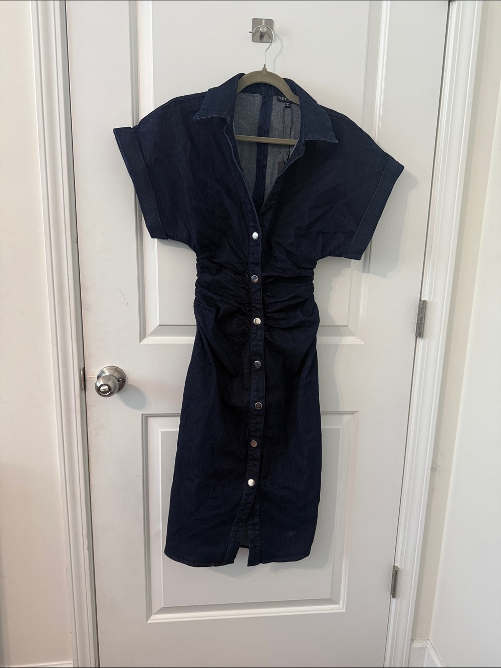 Fashion Nova Navy Ruched Button-Front Midi Dress